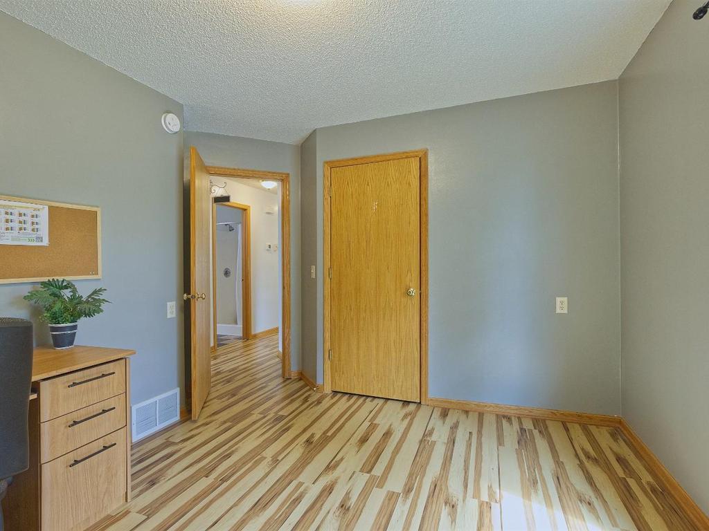 561 Kingsley Street S Winsted MN 55395 - Winsted 7091497 image16