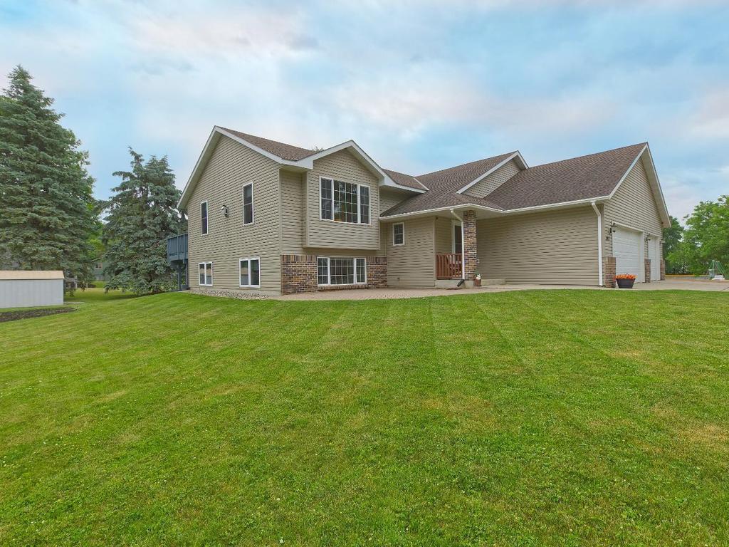 561 Kingsley Street S Winsted MN 55395 - Winsted 7091497 image2