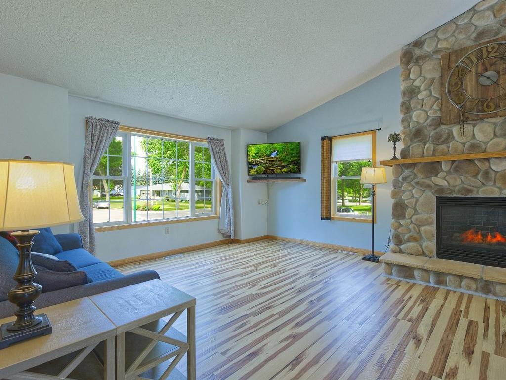 561 Kingsley Street S Winsted MN 55395 - Winsted 7091497 image6