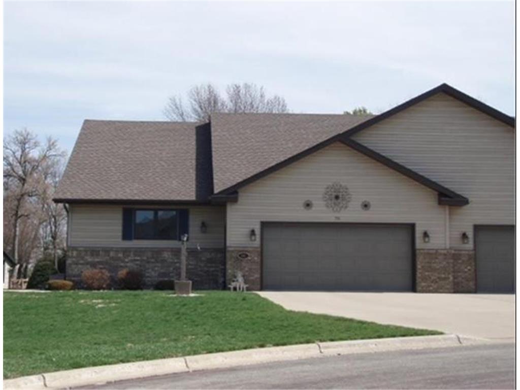 561 Southport Drive Fairmont MN 56031 6718069 image1