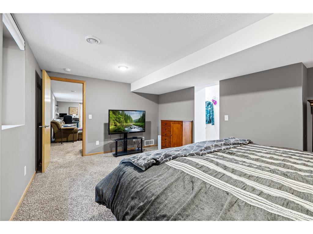 5611 Cambridge Street Saint Louis Park MN 55416 7076952 image27