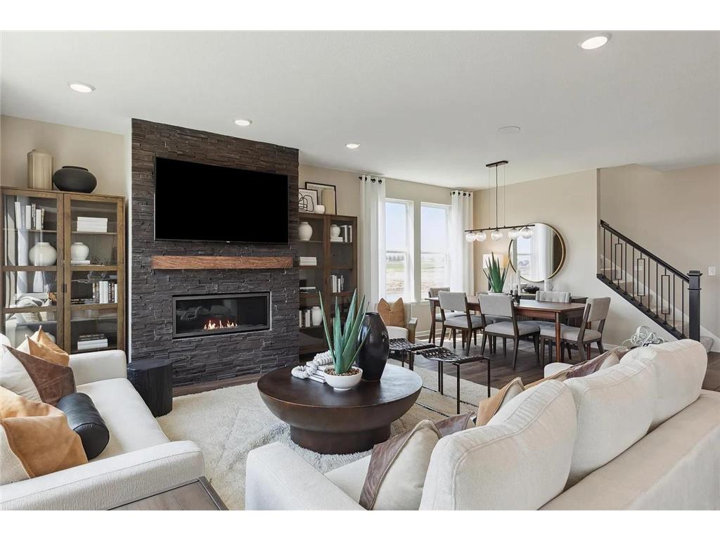 5611 Catkin Way Victoria MN 55386 6640428 image1