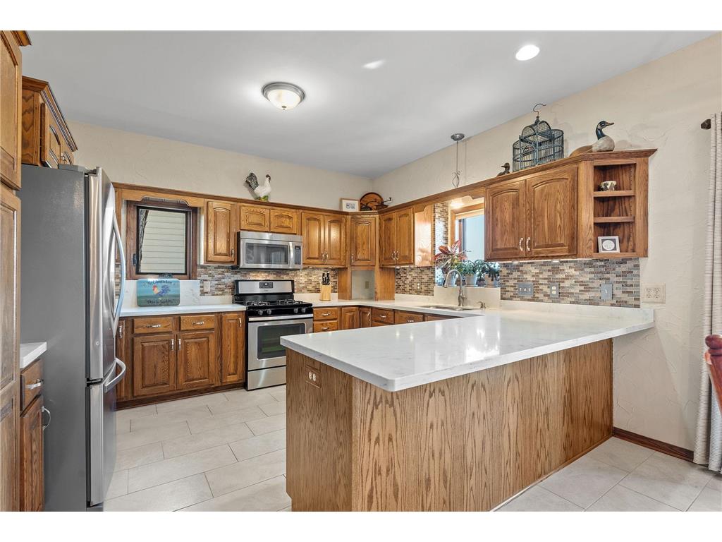 5611 Indiana Avenue N Brooklyn Center MN 55429 - Upper Twin Lake 7055391 image10