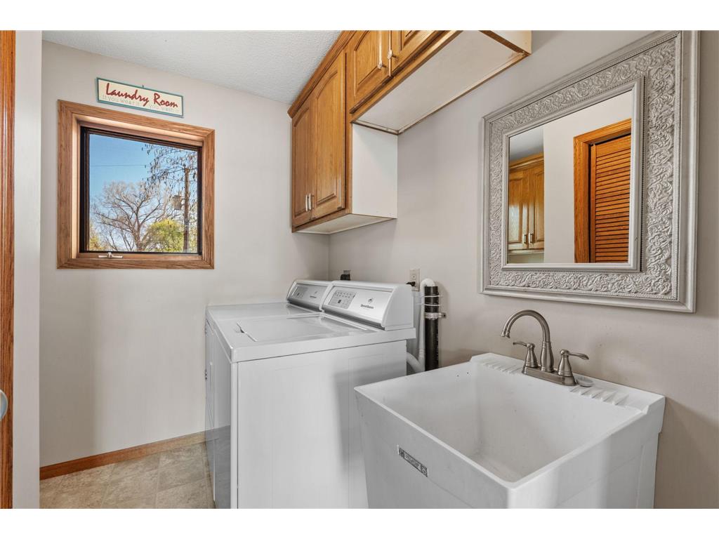 5611 Indiana Avenue N Brooklyn Center MN 55429 - Upper Twin Lake 7055391 image25