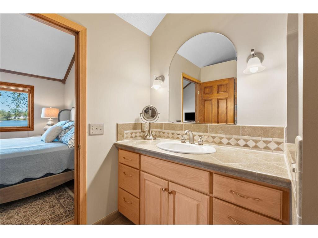 5611 Indiana Avenue N Brooklyn Center MN 55429 - Upper Twin Lake 7055391 image31