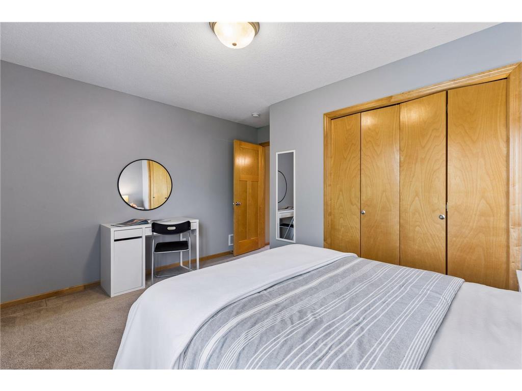 5614 105th Avenue N Brooklyn Park MN 55443 7069703 image26