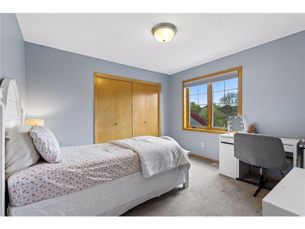 5614 105th Avenue N Brooklyn Park MN 55443 7069703 image28