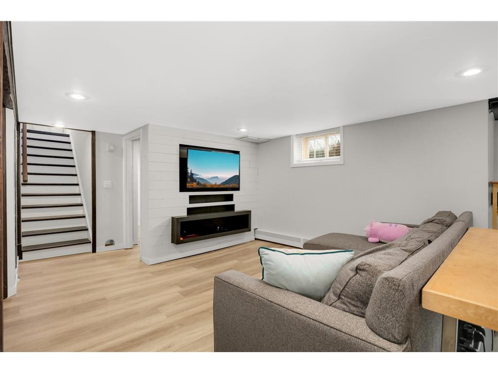 5615 12th Avenue S Minneapolis MN 55417 7034234 image24