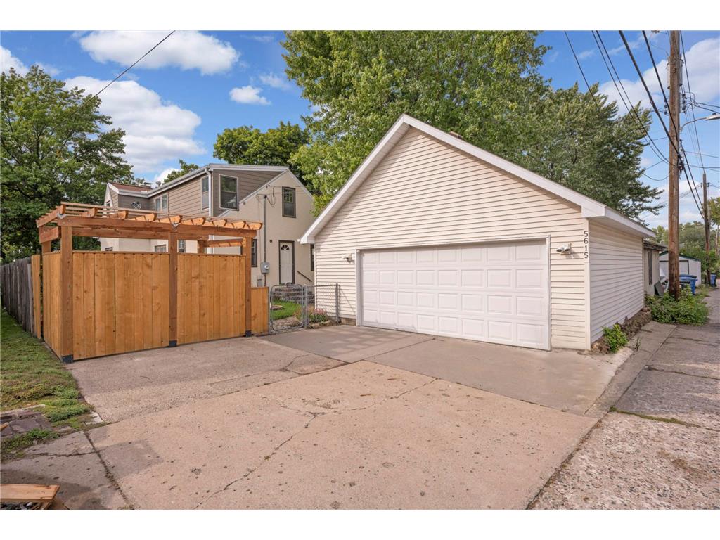 5615 12th Avenue S Minneapolis MN 55417 7034234 image35
