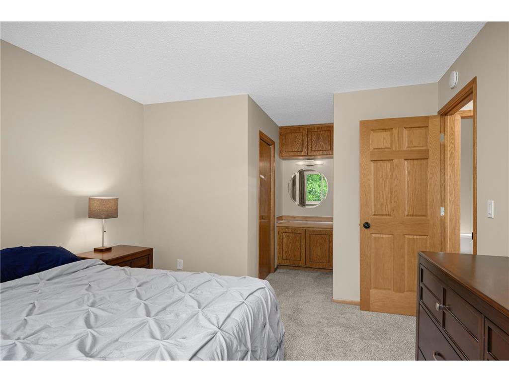 5615 Albert Street Shoreview MN 55126 7090267 image14