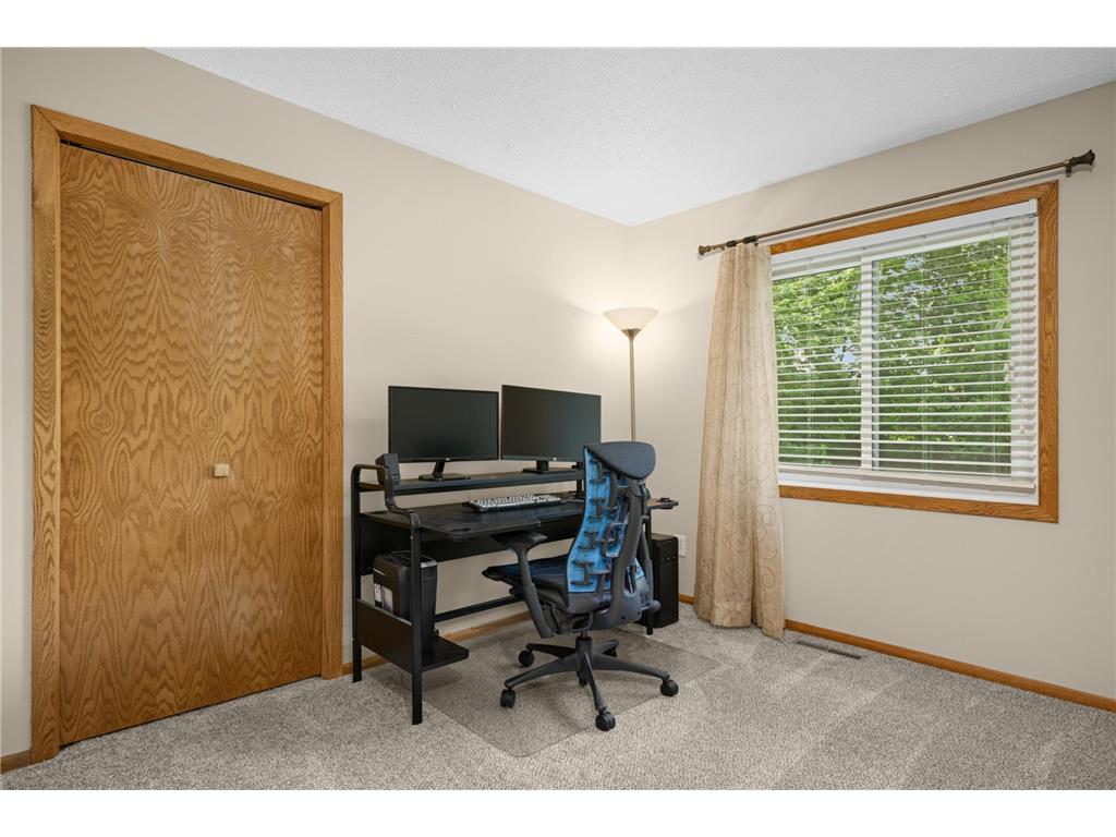 5615 Albert Street Shoreview MN 55126 7090267 image16