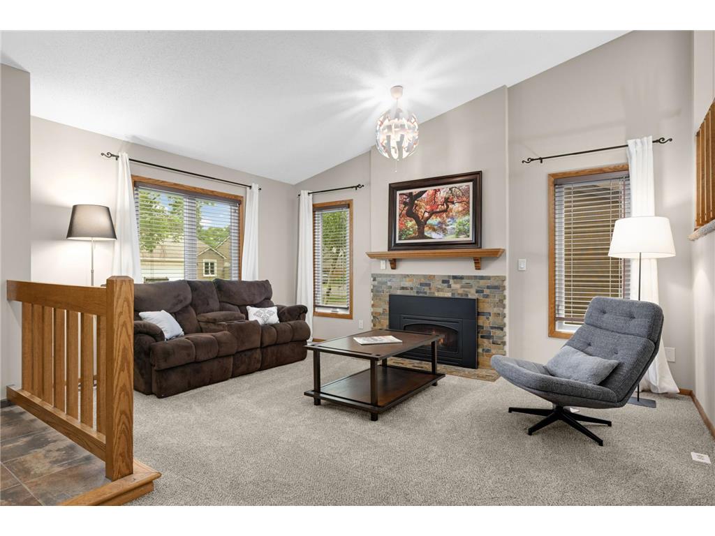 5615 Albert Street Shoreview MN 55126 7090267 image2