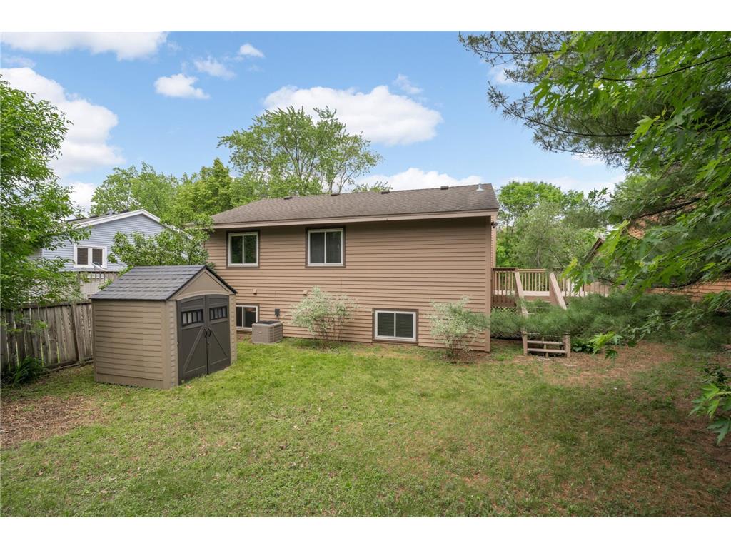 5615 Albert Street Shoreview MN 55126 7090267 image26
