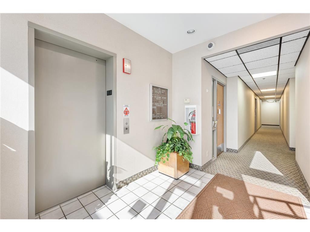 5615 Brooklyn Boulevard Brooklyn Center MN 55429 7032650 image5