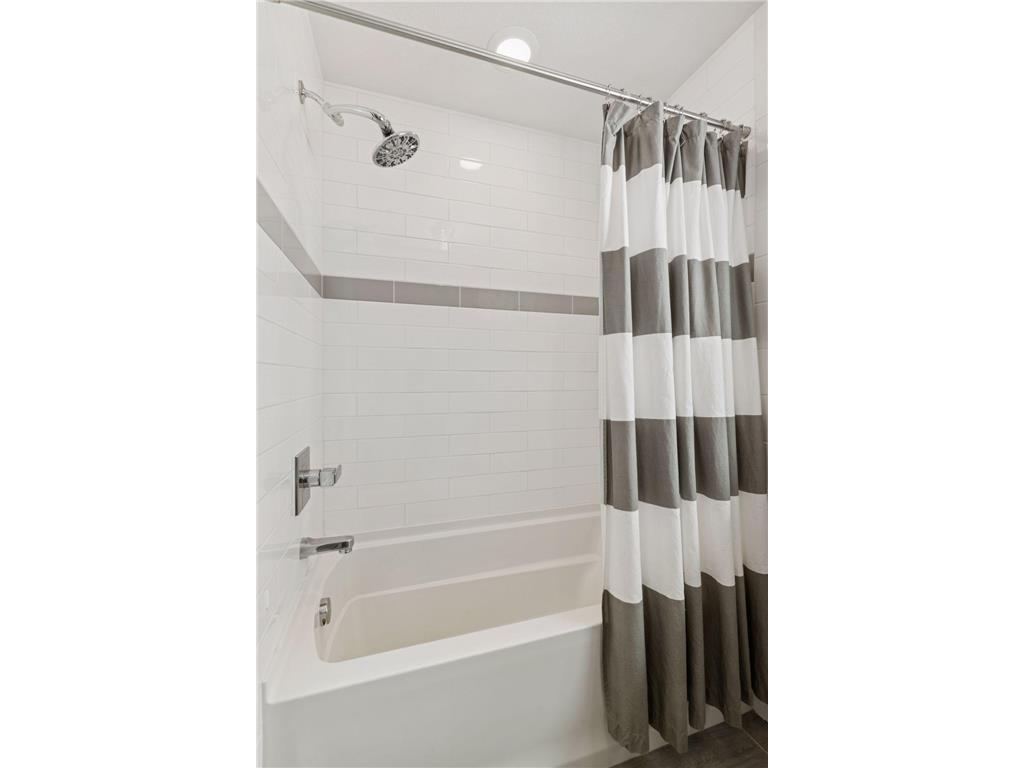 5615 Saint Andrews Avenue Edina MN 55424 7015790 image28