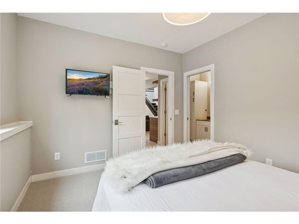 5615 Saint Andrews Avenue Edina MN 55424 7015790 image37