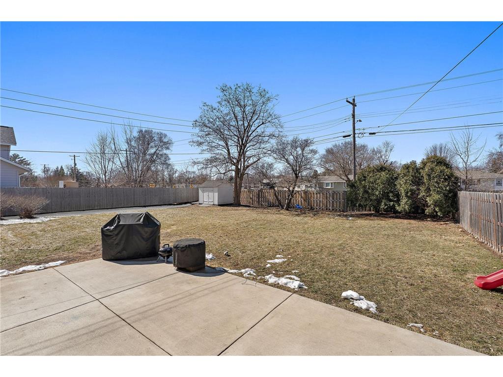 5615 Twin Lake Terrace N Crystal MN 55429 7038270 image3