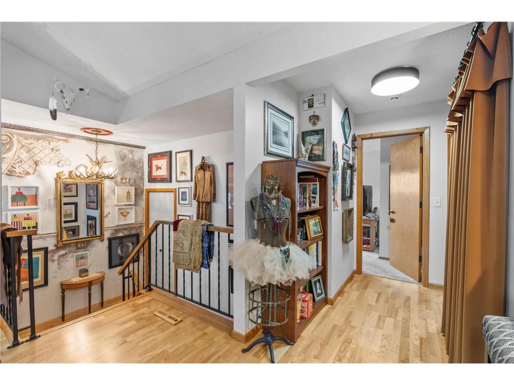 5616 W Bavarian Pass Fridley MN 55432 7052335 image24