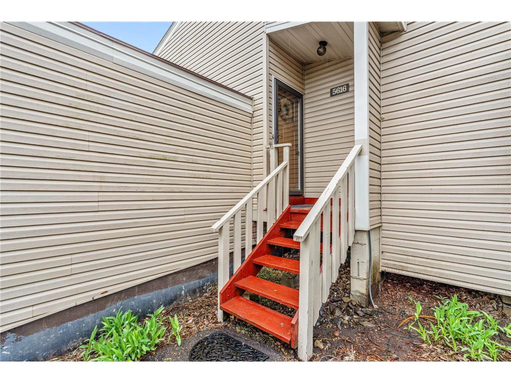 5616 W Bavarian Pass Fridley MN 55432 7052335 image5