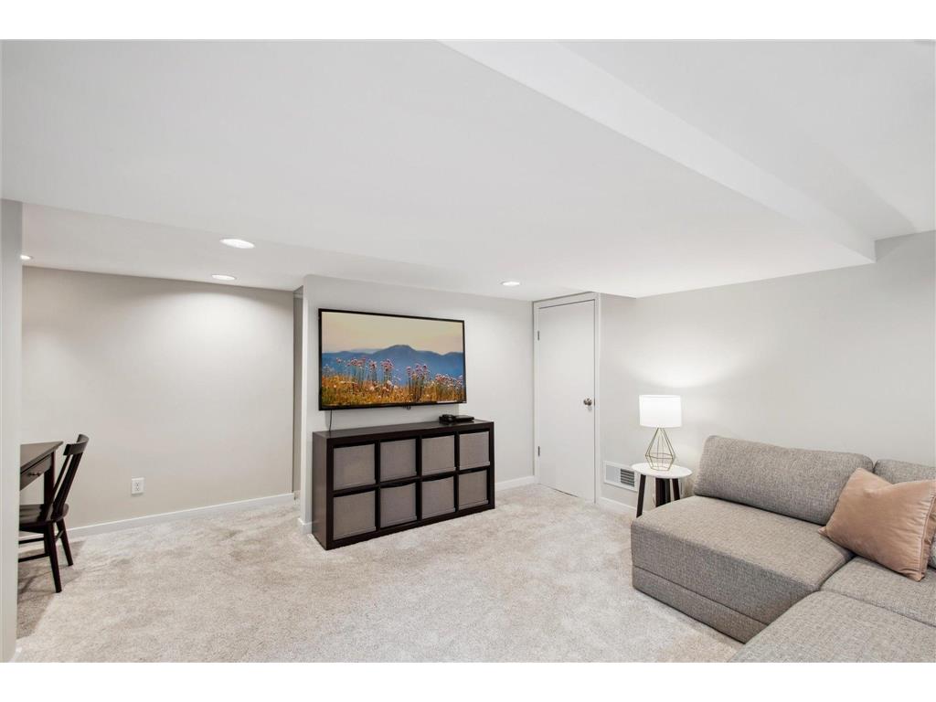 5617 Beard Avenue S Edina MN 55410 7066428 image20