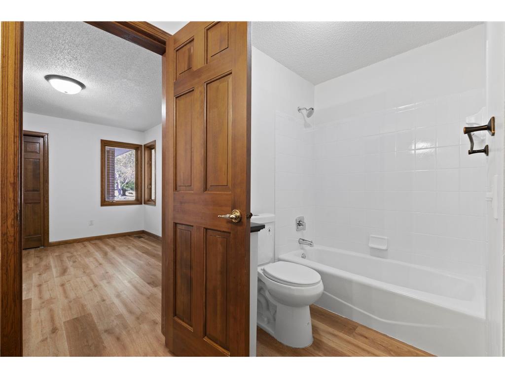 5619 Dunlap Avenue N Shoreview MN 55126 7058123 image25