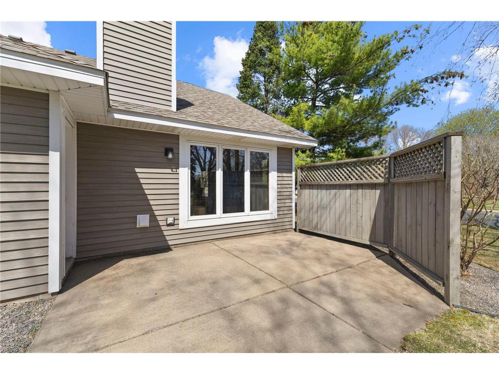 5619 Dunlap Avenue N Shoreview MN 55126 7058123 image30