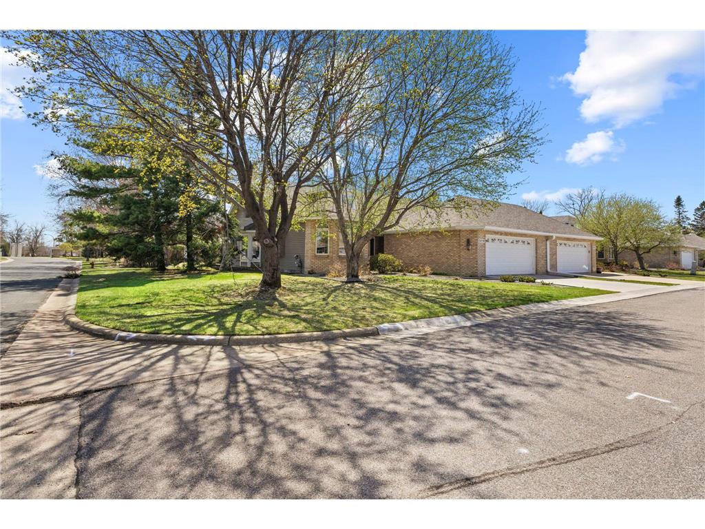 5619 Dunlap Avenue N Shoreview MN 55126 7058123 image35