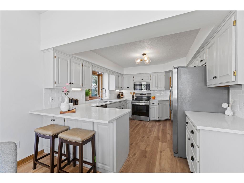 5619 Dunlap Avenue N Shoreview MN 55126 7058123 image6