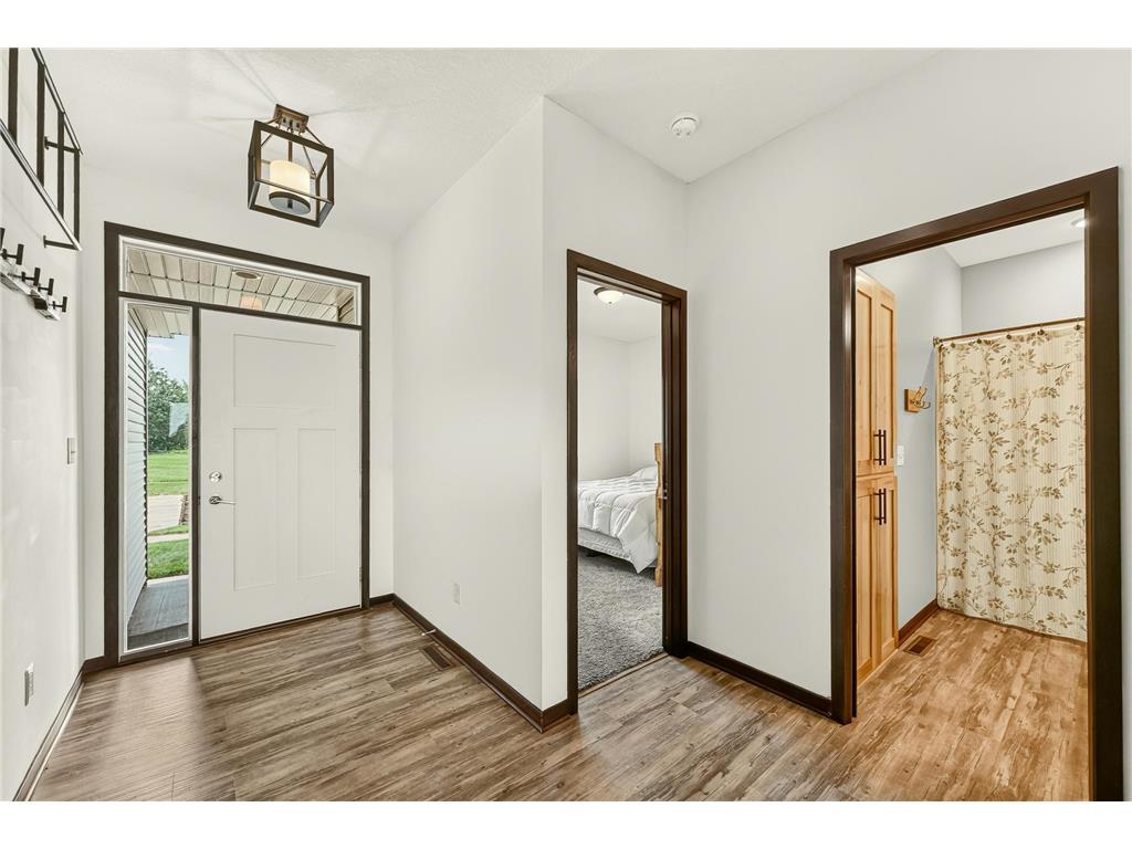 562 15th Avenue NE Byron MN 55920 7111338 image18