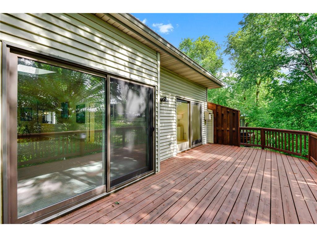 562 Deer Ridge Lane S Maplewood MN 55119 7093831 image2