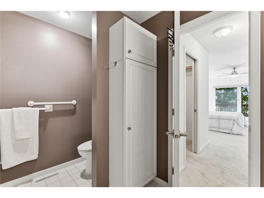 562 Deer Ridge Lane S Maplewood MN 55119 7093831 image25