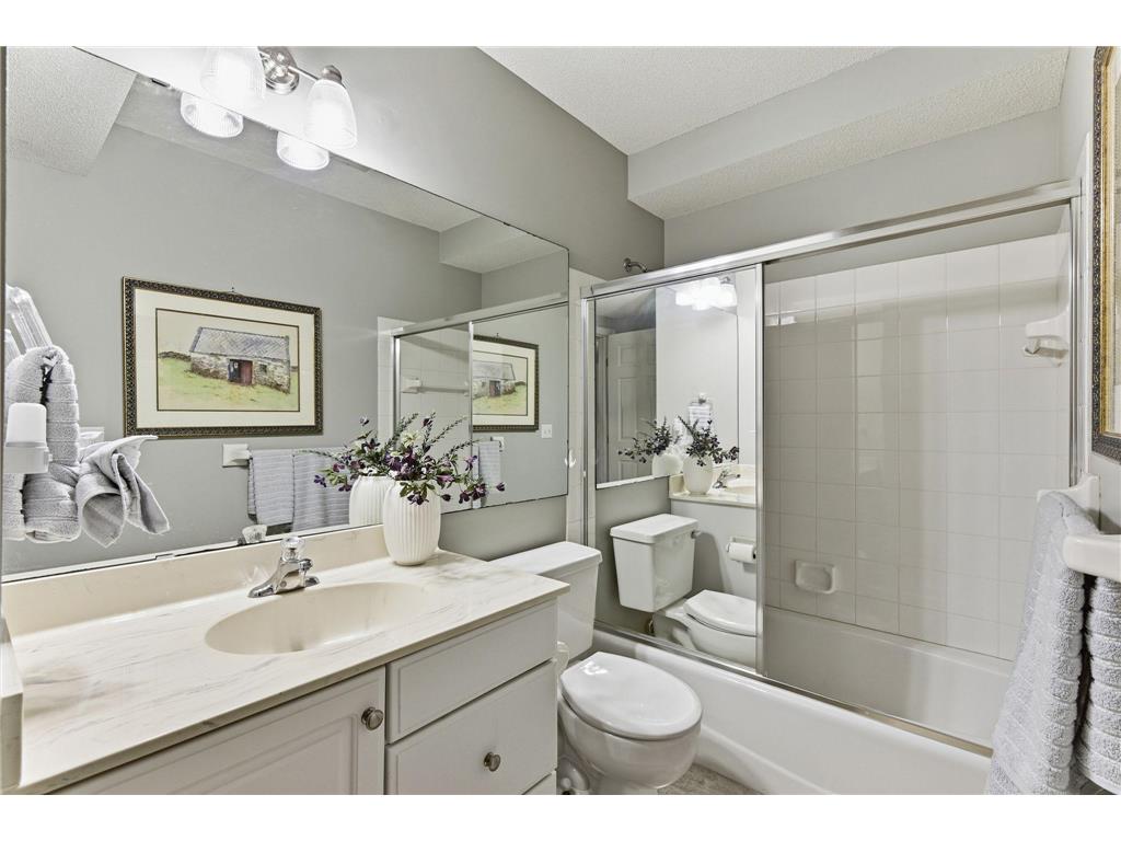 562 Deer Ridge Lane S Maplewood MN 55119 7093831 image34