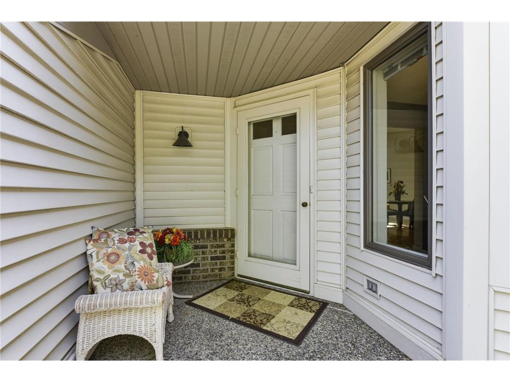 562 Deer Ridge Lane S Maplewood MN 55119 7093831 image4