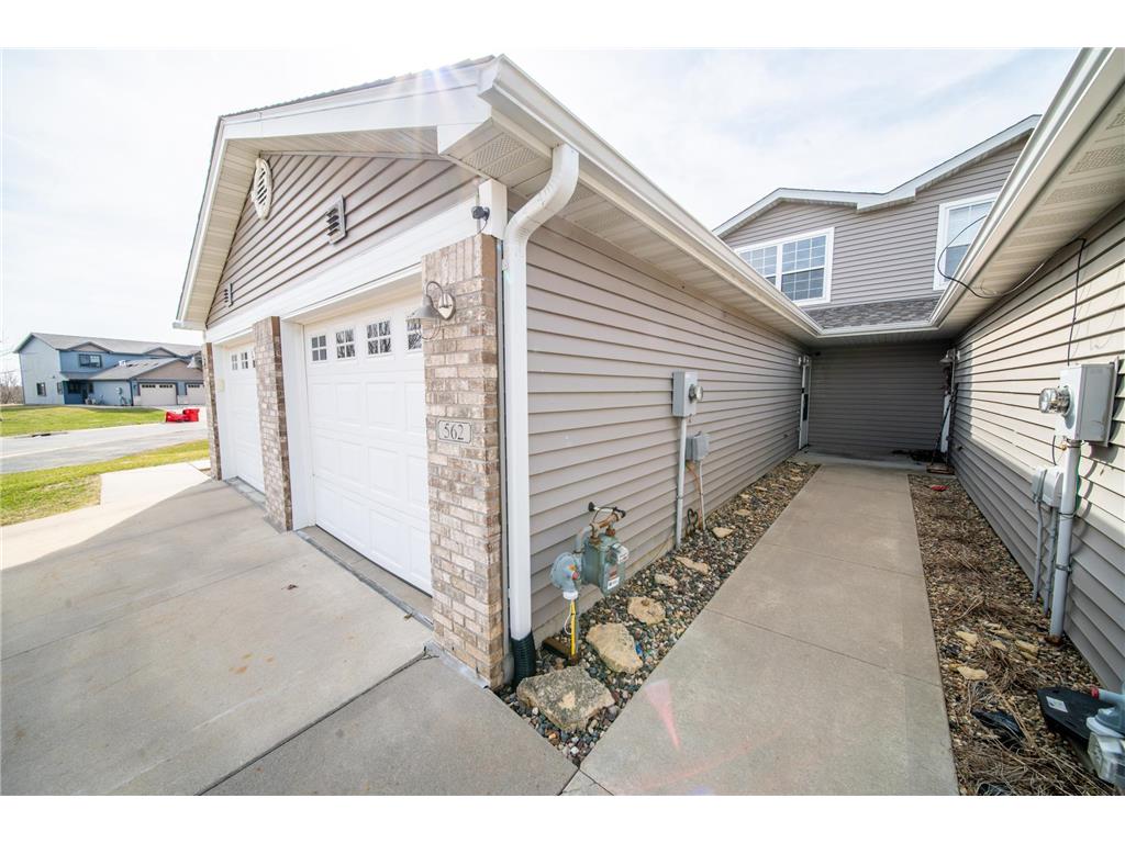 562 Pointe Ct SW Rochester MN 55902 7052383 image3