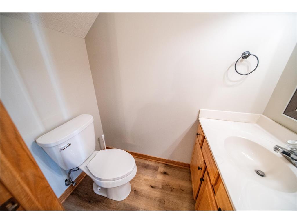 562 Pointe Ct SW Rochester MN 55902 7052383 image32