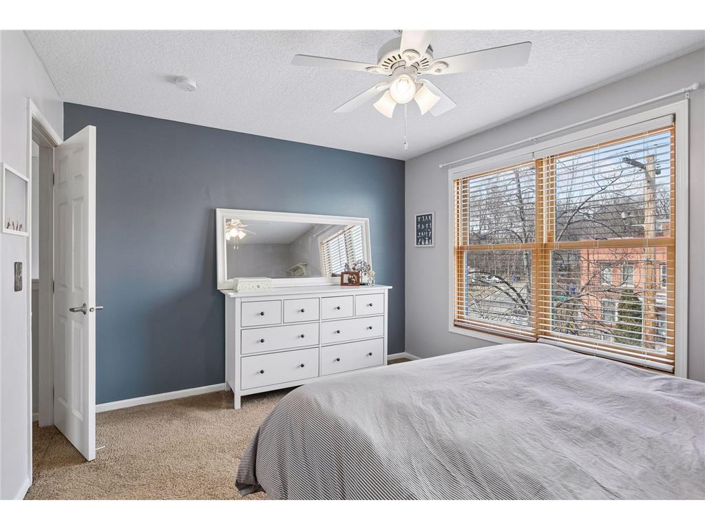 562 State Street #A Saint Paul MN 55107 7058202 image27