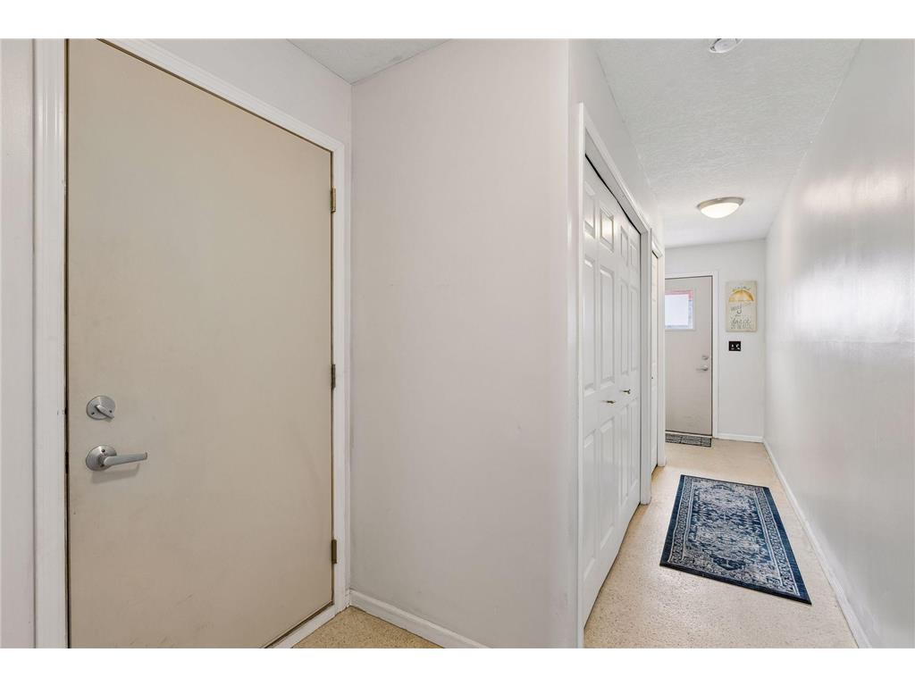 562 State Street #A Saint Paul MN 55107 7058202 image32