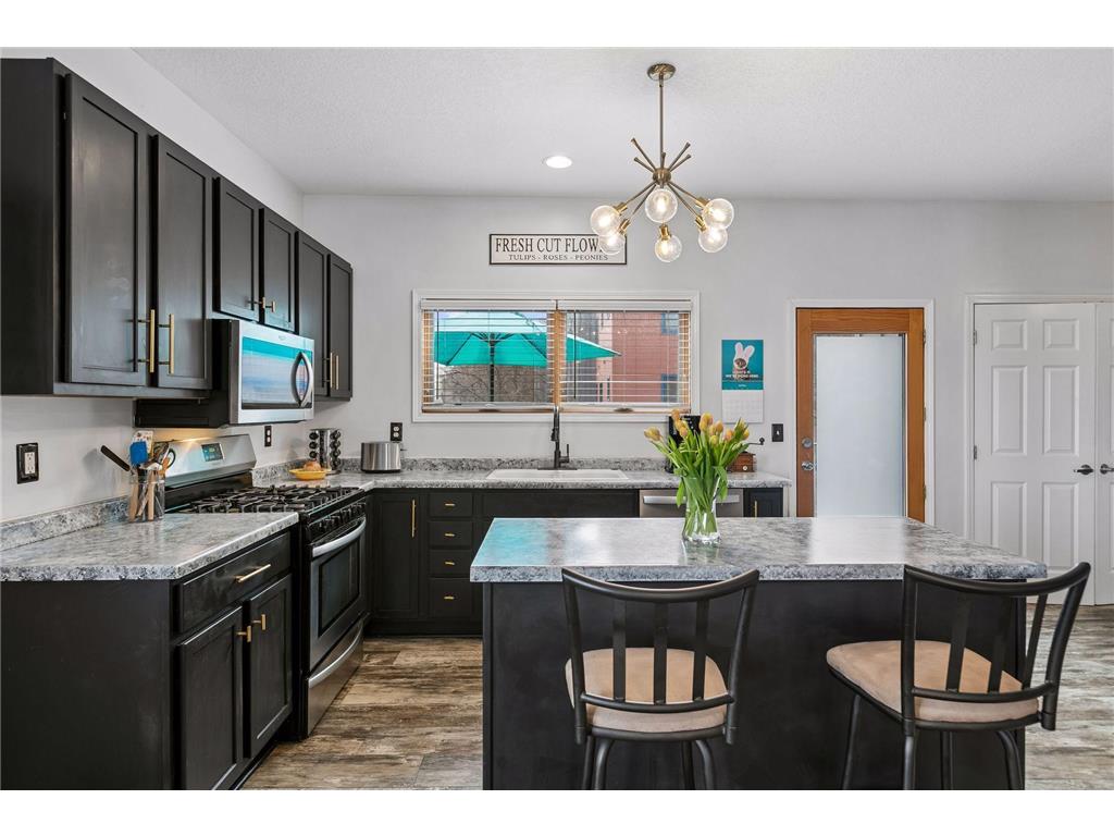 562 State Street #A Saint Paul MN 55107 7058202 image9