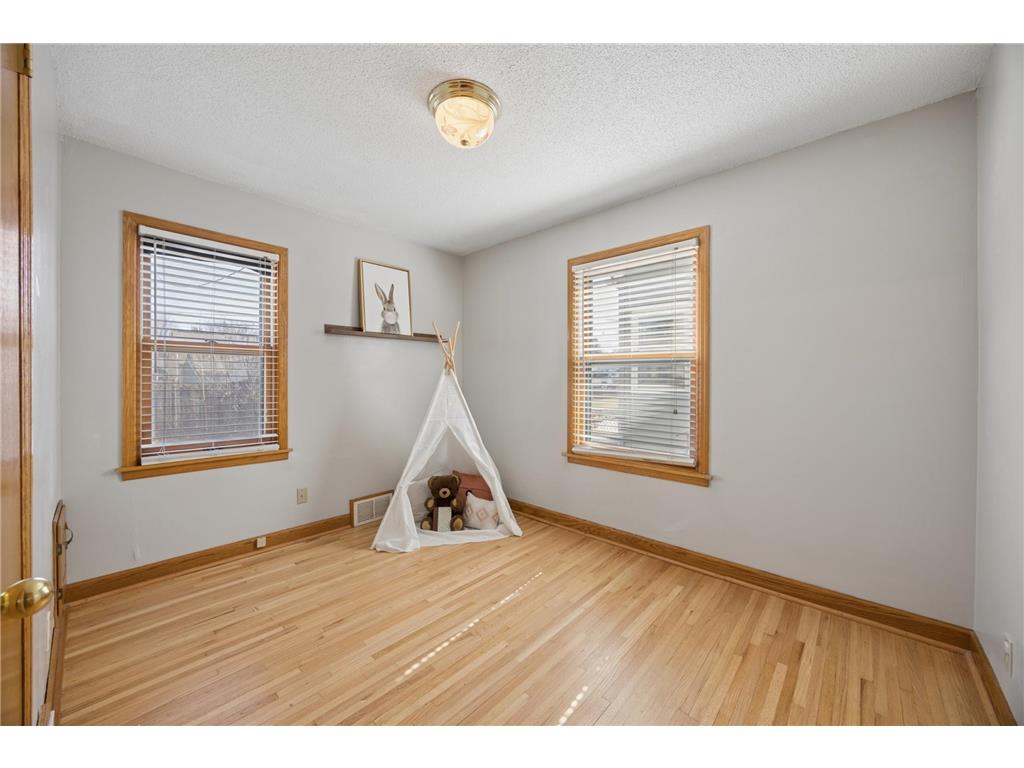 5621 22nd Avenue S Minneapolis MN 55417 7041870 image15