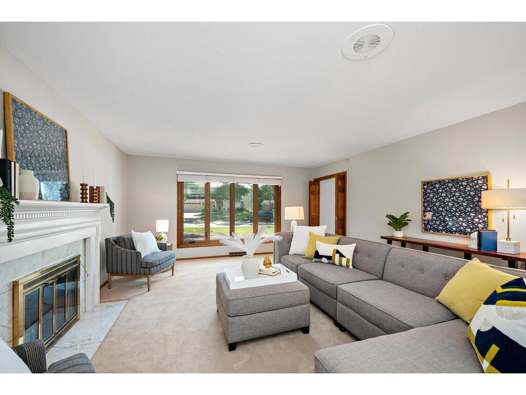 5624 Hillside Court Edina MN 55439 6416380 image1