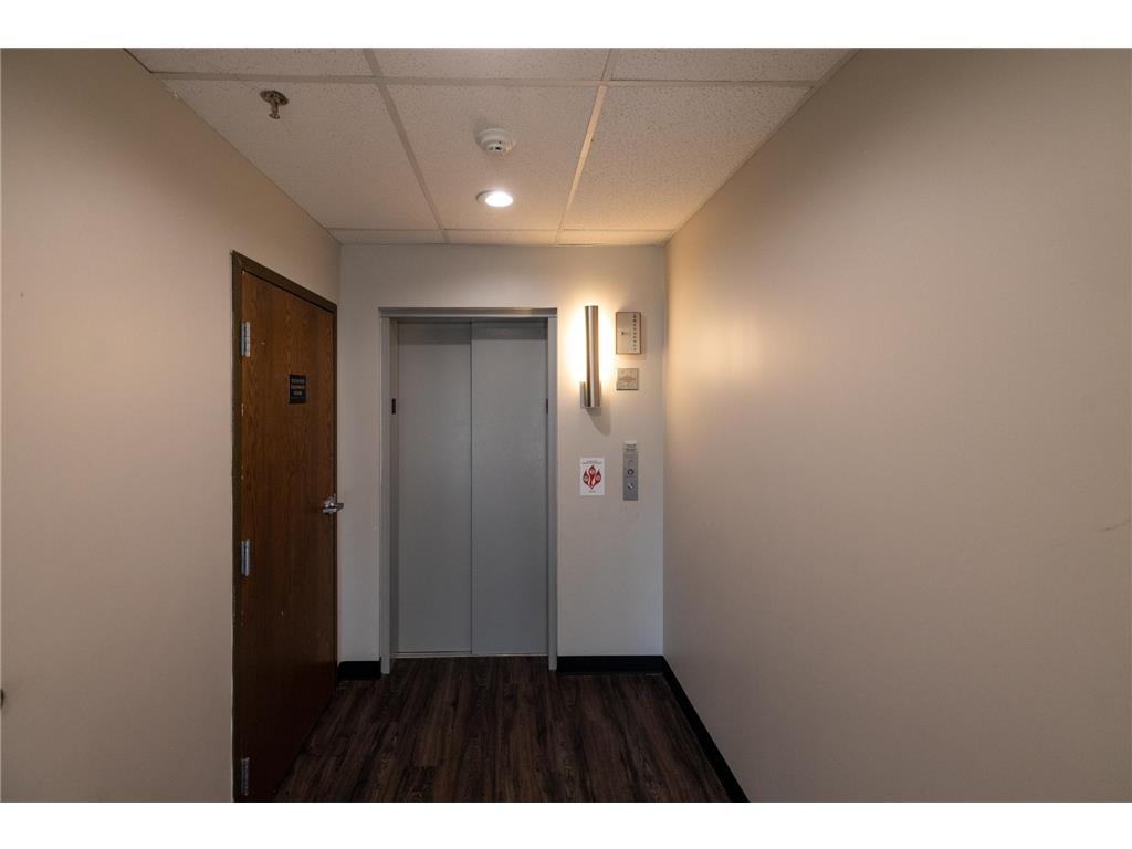 5624 Lincoln Drive Edina MN 55436 6772995 image3