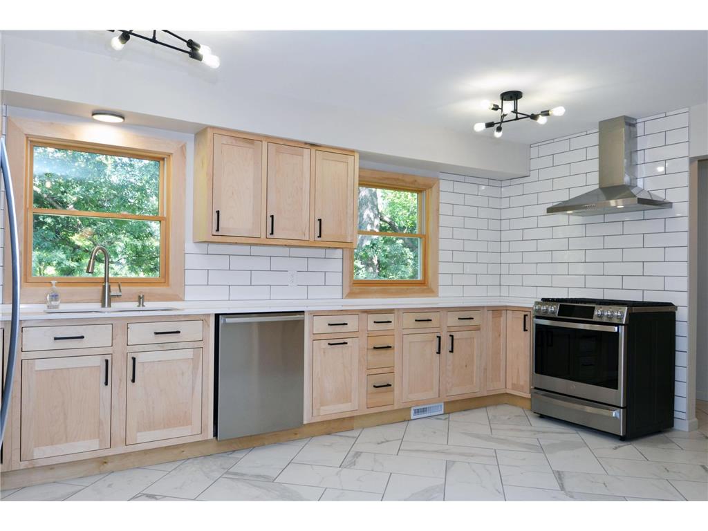 5625 Hansen Road Edina MN 55436 6474406 image1