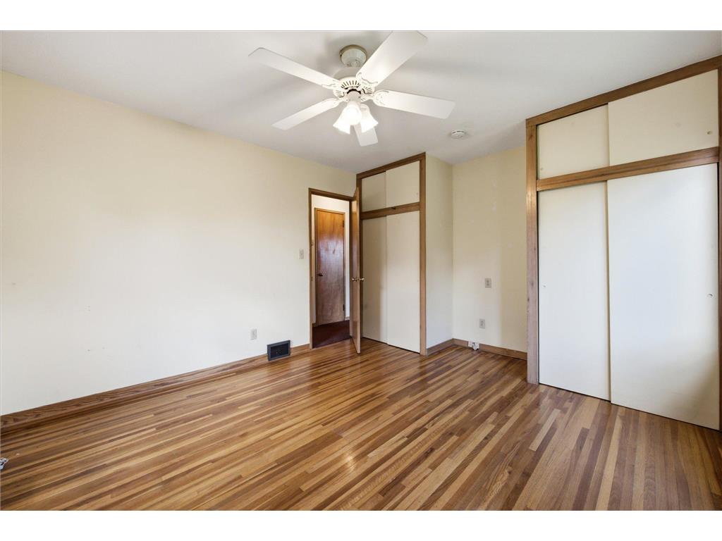 5625 Hillsview Road Brooklyn Center MN 55430 7100646 image13