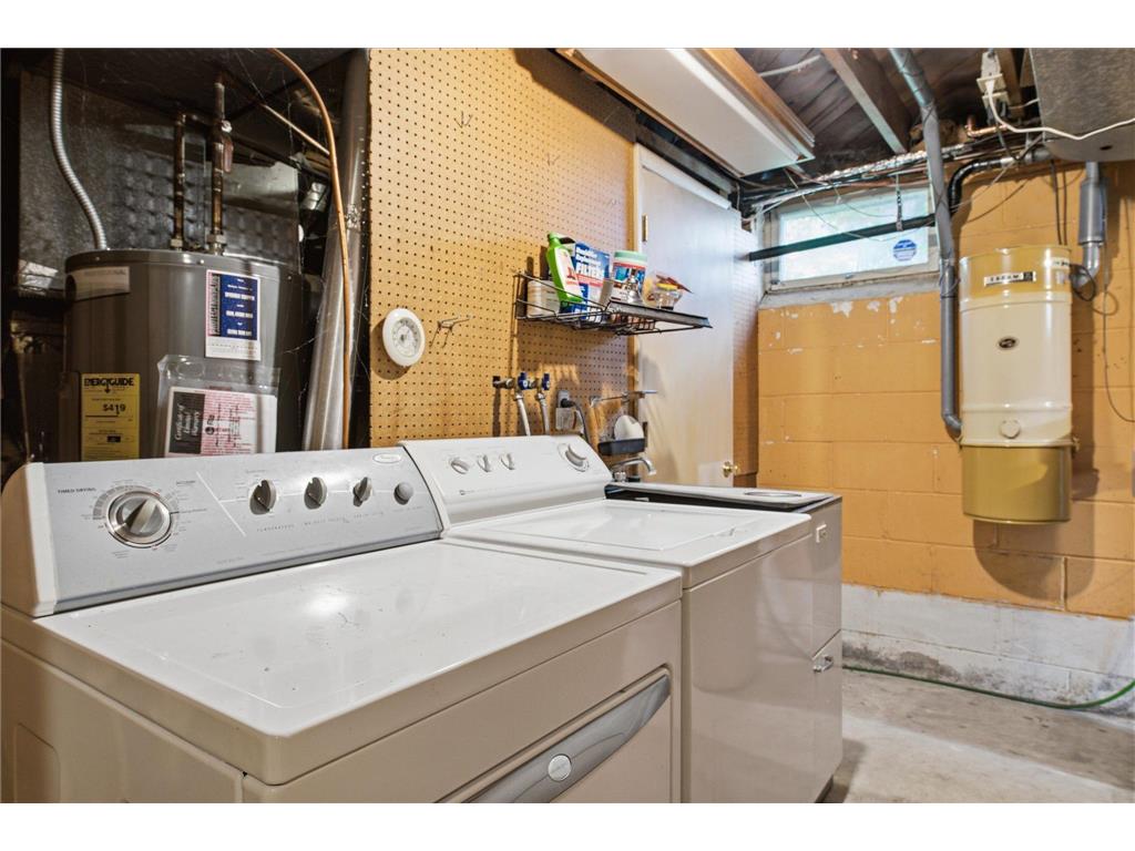 5625 Hillsview Road Brooklyn Center MN 55430 7100646 image26
