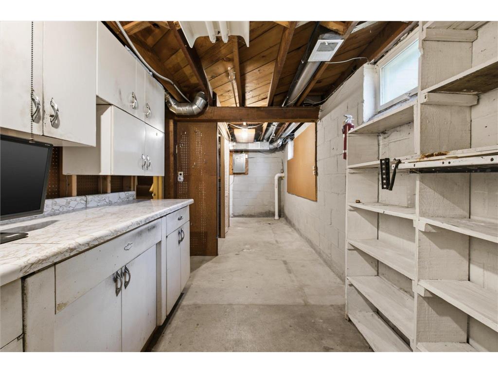 5625 Hillsview Road Brooklyn Center MN 55430 7100646 image29