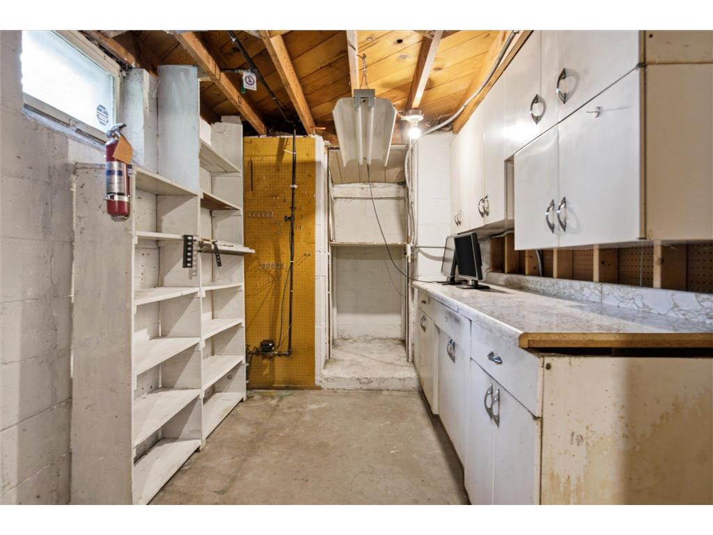 5625 Hillsview Road Brooklyn Center MN 55430 7100646 image31