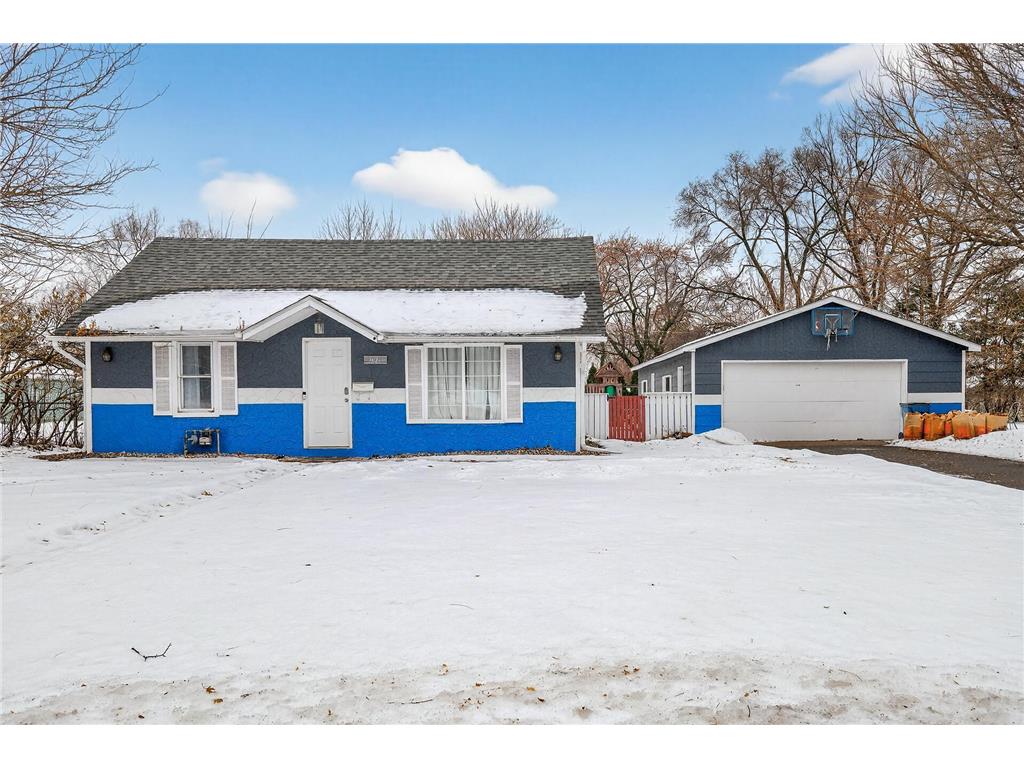 5626 6th Street NE Fridley MN 55432 7002982 image1
