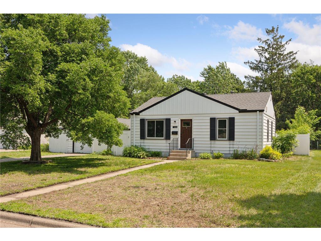 5626 Knox Avenue N Brooklyn Center MN 55430 6732570 image1