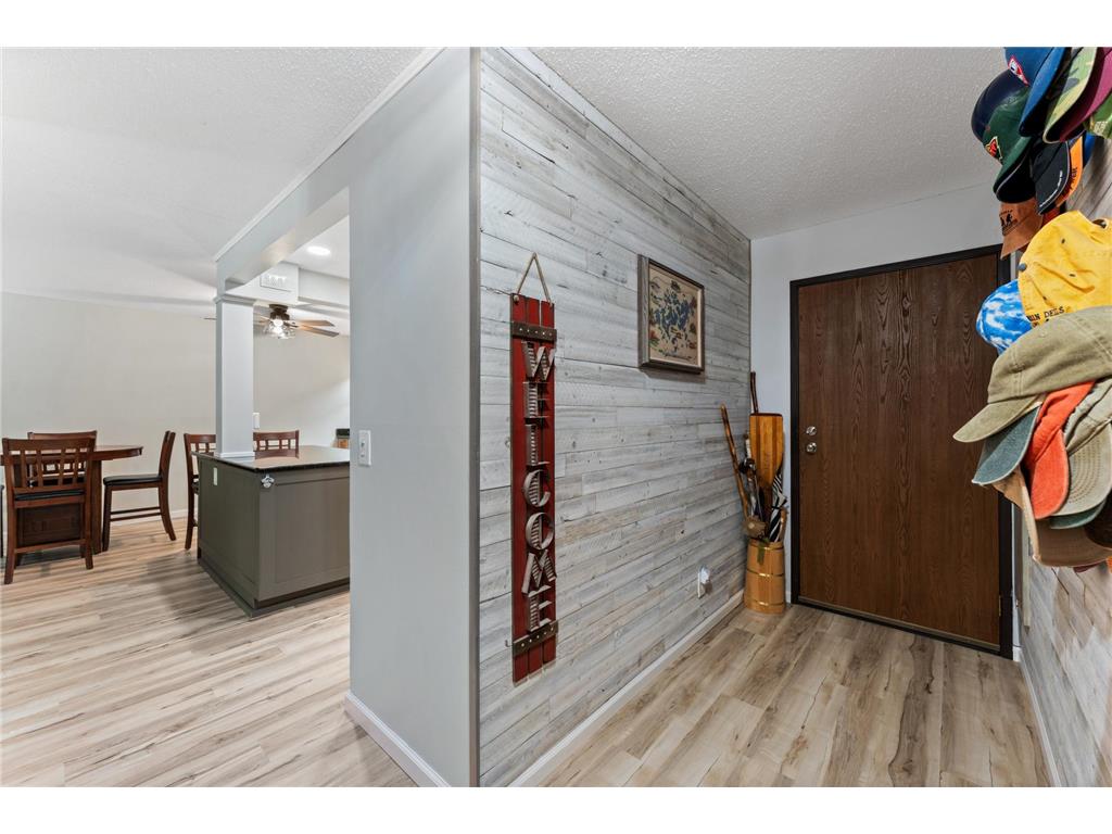 5627 Green Circle Drive #113 Minnetonka MN 55343 7092361 image2