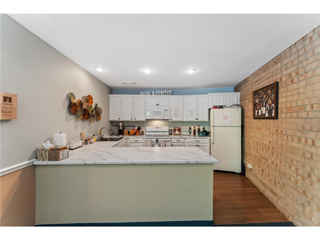 5627 Green Circle Drive #113 Minnetonka MN 55343 7092361 image29